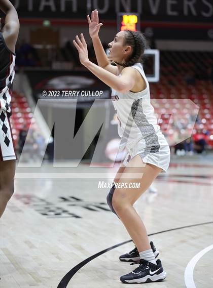 Thumbnail 3 in Morgan vs. Layton Christian Academy (UHSAA 3A Quarterfinal) photogallery.