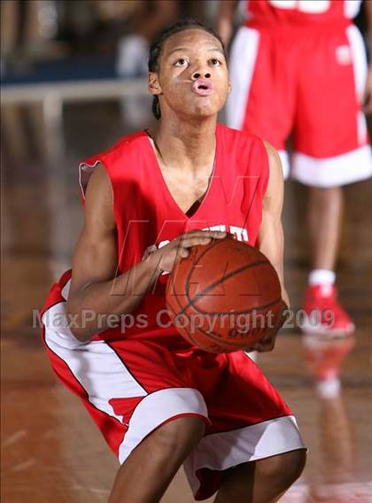 Thumbnail 1 in Roosevelt @ Mount Vernon (Section 1 Class AA Playoffs) photogallery.