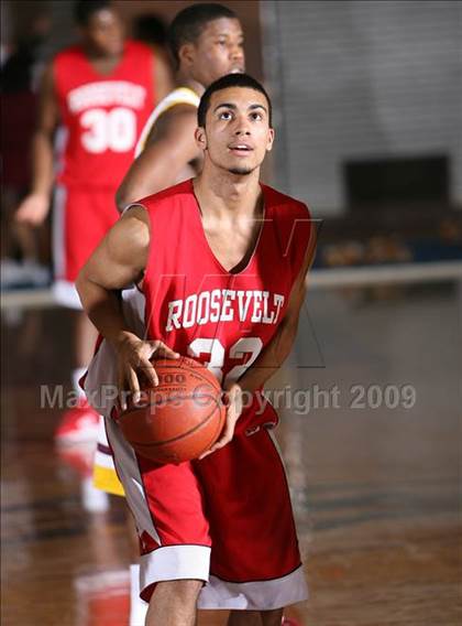 Thumbnail 1 in Roosevelt @ Mount Vernon (Section 1 Class AA Playoffs) photogallery.