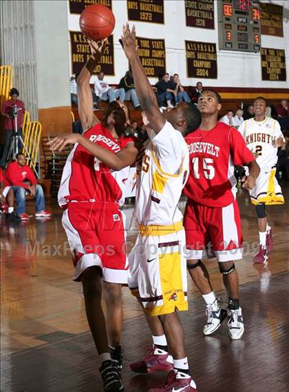 Thumbnail 1 in Roosevelt @ Mount Vernon (Section 1 Class AA Playoffs) photogallery.