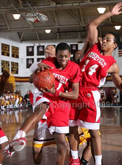 Thumbnail 3 in Roosevelt @ Mount Vernon (Section 1 Class AA Playoffs) photogallery.