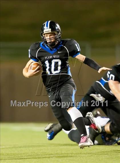 Thumbnail 1 in Hebron @ Plano West photogallery.