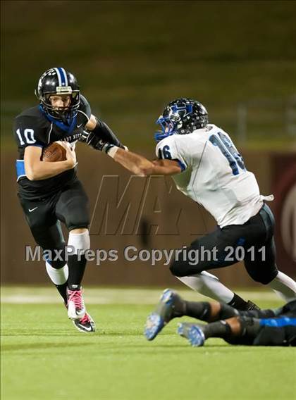 Thumbnail 2 in Hebron @ Plano West photogallery.