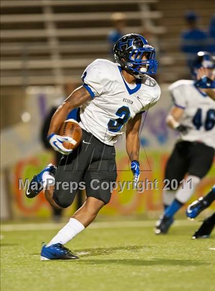 Thumbnail 1 in Hebron @ Plano West photogallery.