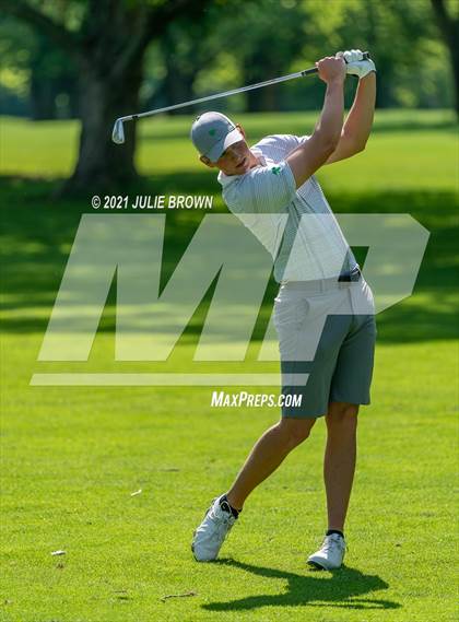Thumbnail 1 in IHSAA Cathedral Sectional photogallery.