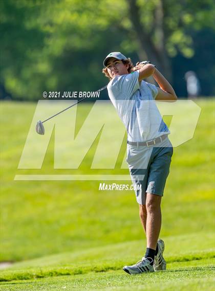 Thumbnail 1 in IHSAA Cathedral Sectional photogallery.