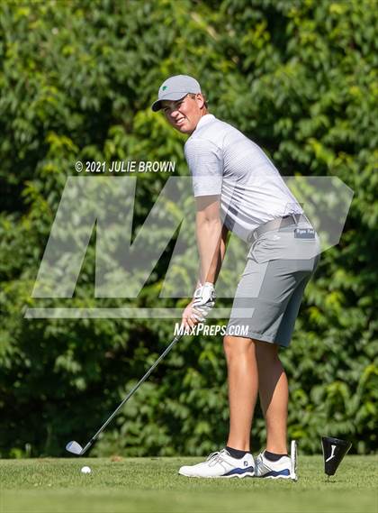 Thumbnail 3 in IHSAA Cathedral Sectional photogallery.