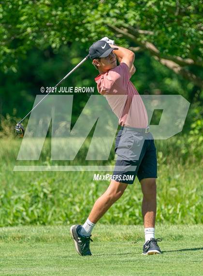 Thumbnail 3 in IHSAA Cathedral Sectional photogallery.
