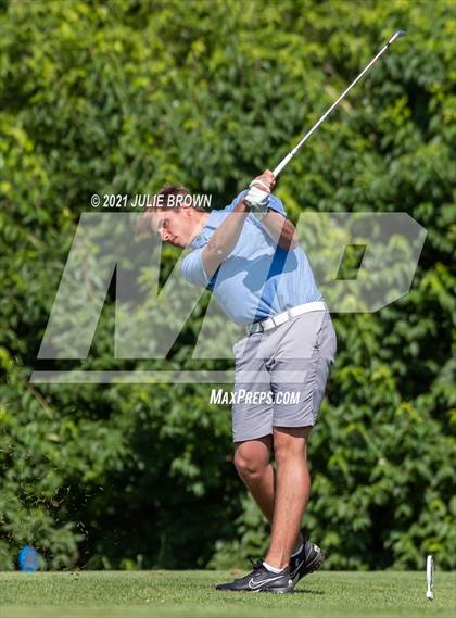 Thumbnail 1 in IHSAA Cathedral Sectional photogallery.