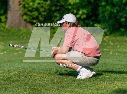 Thumbnail 1 in IHSAA Cathedral Sectional photogallery.