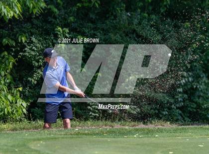 Thumbnail 3 in IHSAA Cathedral Sectional photogallery.