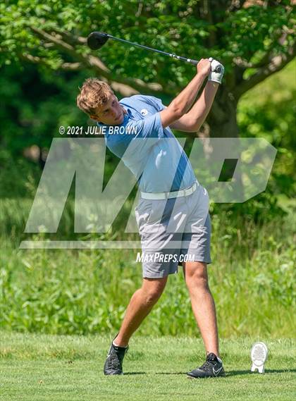 Thumbnail 2 in IHSAA Cathedral Sectional photogallery.