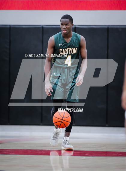 Thumbnail 2 in Canyon vs Palmdale (Hart Holiday Classic) photogallery.