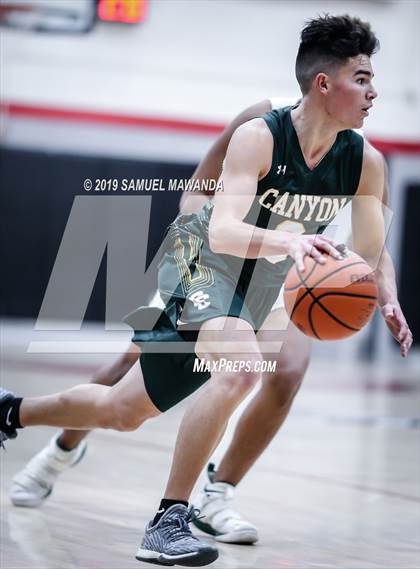 Thumbnail 2 in Canyon vs Palmdale (Hart Holiday Classic) photogallery.