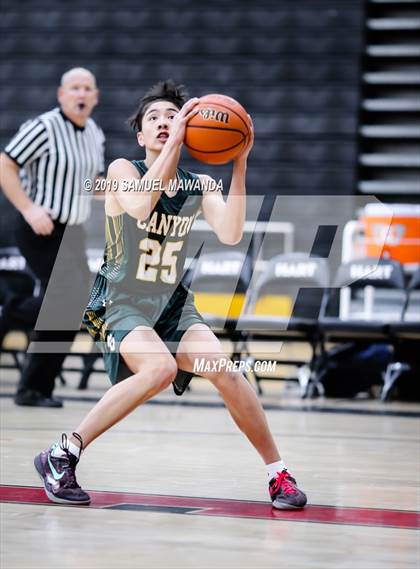 Thumbnail 2 in Canyon vs Palmdale (Hart Holiday Classic) photogallery.