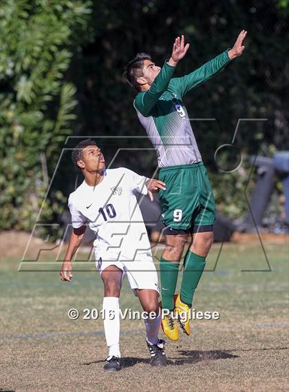 Thumbnail 3 in Sage Hill vs. Flintridge Prep (CIF SS D6 Playoff) photogallery.
