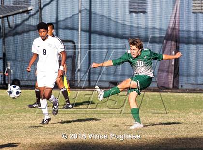 Thumbnail 3 in Sage Hill vs. Flintridge Prep (CIF SS D6 Playoff) photogallery.