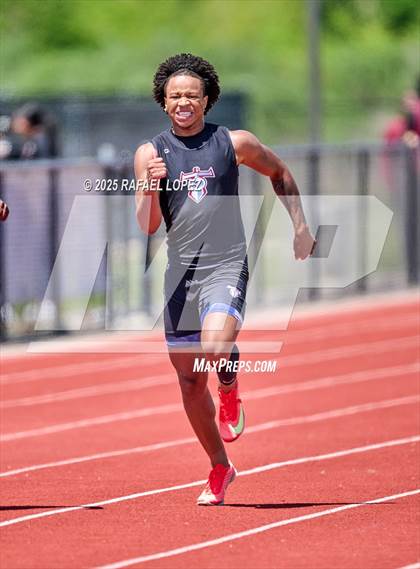 Thumbnail 3 in Lake Houston Conquerors Invitational (200M) photogallery.