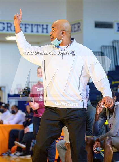 Thumbnail 3 in Wagner vs. Curtis (PSAL Staten Island Boro Final) photogallery.