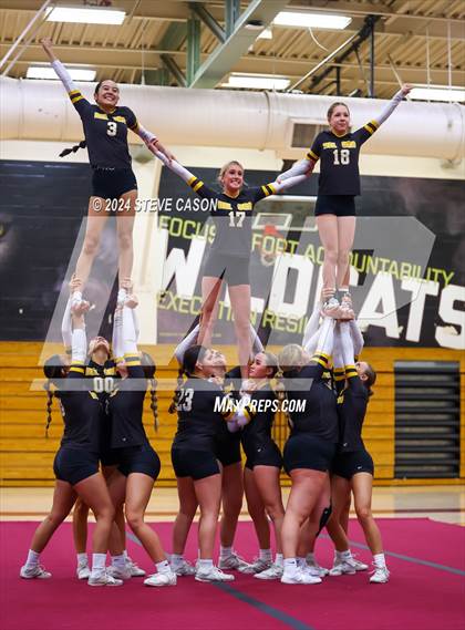 Thumbnail 2 in Del Oro photogallery.