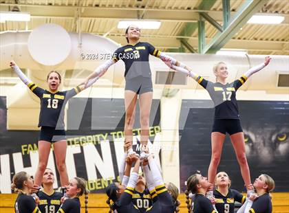 Thumbnail 2 in Del Oro photogallery.