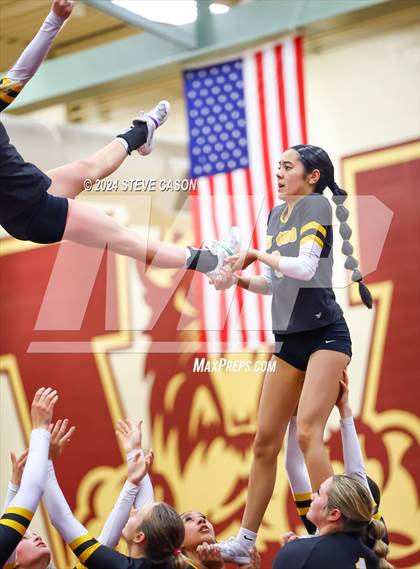 Thumbnail 1 in Del Oro photogallery.