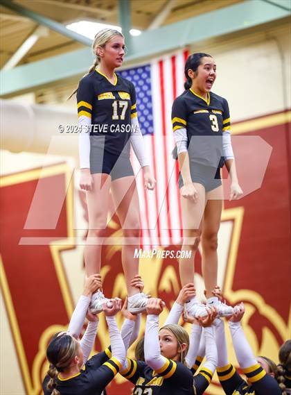 Thumbnail 3 in Del Oro photogallery.