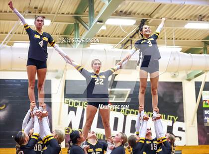 Thumbnail 3 in Del Oro photogallery.