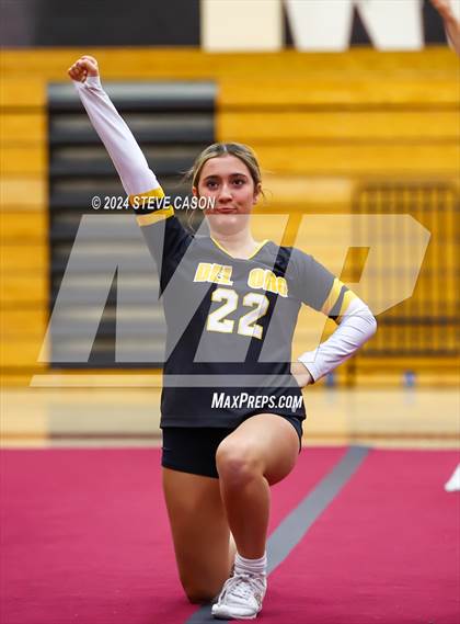 Thumbnail 2 in Del Oro photogallery.