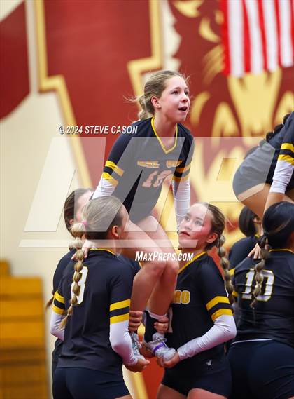 Thumbnail 2 in Del Oro photogallery.