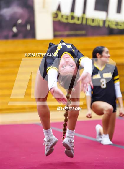 Thumbnail 3 in Del Oro photogallery.
