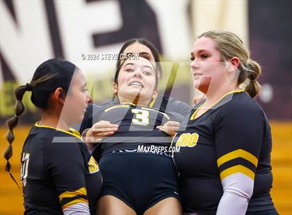 Thumbnail 1 in Del Oro photogallery.
