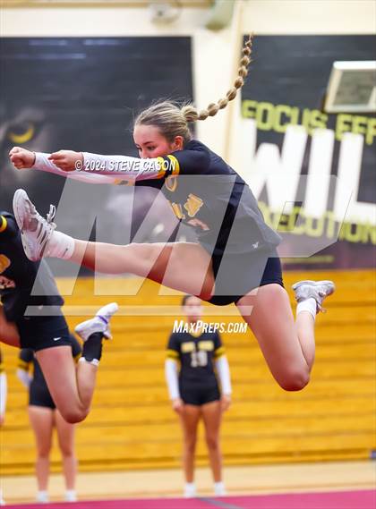 Thumbnail 3 in Del Oro photogallery.