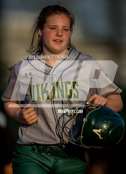 Thumbnail 3 in Dominion @ Loudoun Valley photogallery.