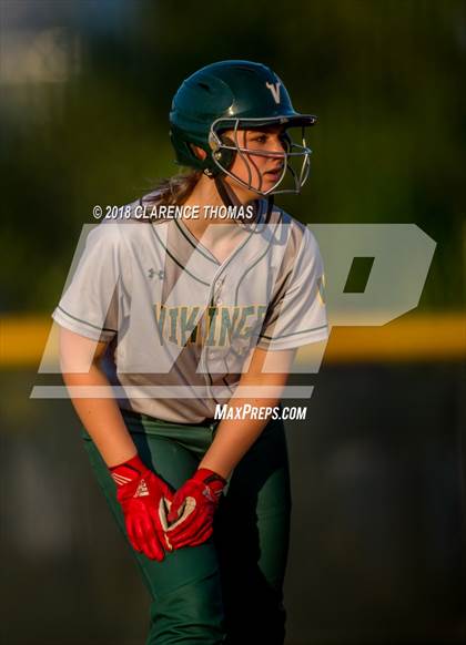 Thumbnail 3 in Dominion @ Loudoun Valley photogallery.