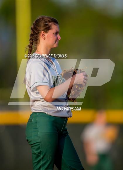 Thumbnail 3 in Dominion @ Loudoun Valley photogallery.