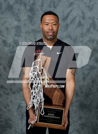 Thumbnail 2 in Etiwanda (CIF State Open Div. Awards) photogallery.