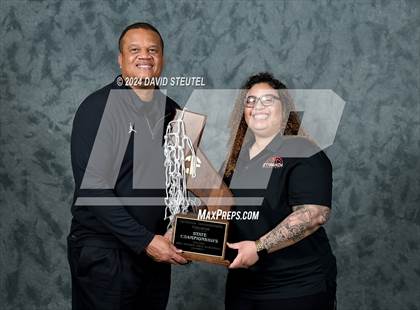Thumbnail 1 in Etiwanda (CIF State Open Div. Awards) photogallery.