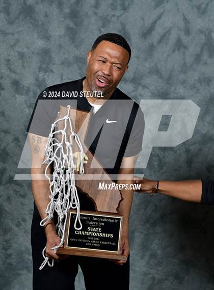 Thumbnail 3 in Etiwanda (CIF State Open Div. Awards) photogallery.