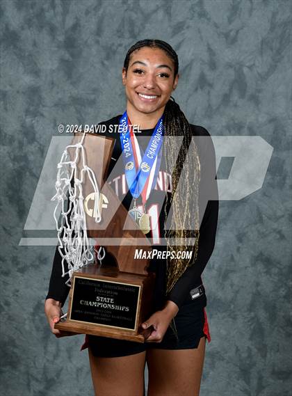 Thumbnail 3 in Etiwanda (CIF State Open Div. Awards) photogallery.