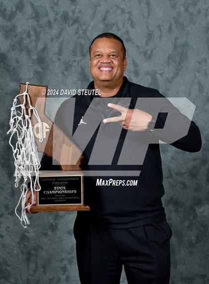 Thumbnail 2 in Etiwanda (CIF State Open Div. Awards) photogallery.