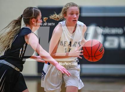 Thumbnail 1 in Volcano Vista vs. La Cueva (Albuquerque Metro Championships) photogallery.