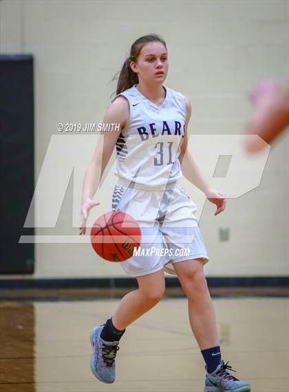 Thumbnail 2 in Volcano Vista vs. La Cueva (Albuquerque Metro Championships) photogallery.