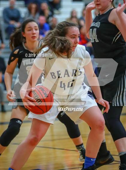 Thumbnail 3 in Volcano Vista vs. La Cueva (Albuquerque Metro Championships) photogallery.