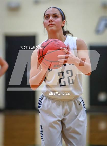 Thumbnail 2 in Volcano Vista vs. La Cueva (Albuquerque Metro Championships) photogallery.