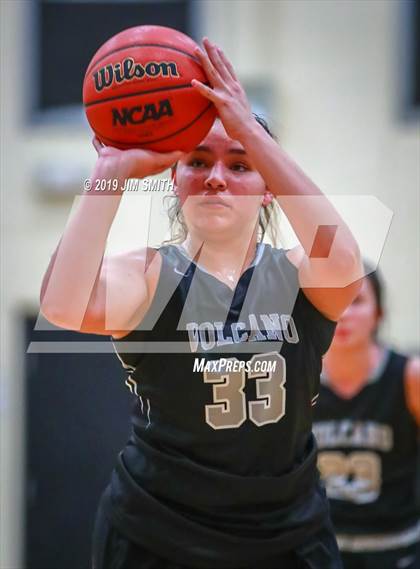 Thumbnail 2 in Volcano Vista vs. La Cueva (Albuquerque Metro Championships) photogallery.