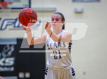 Thumbnail 3 in Volcano Vista vs. La Cueva (Albuquerque Metro Championships) photogallery.
