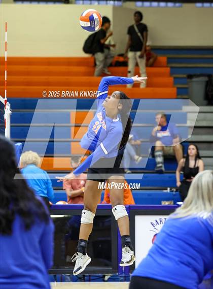 Thumbnail 3 in Lakeland @ Bartow photogallery.
