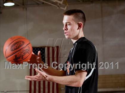 Thumbnail 3 in Ryle vs. Newport Central Catholic photogallery.