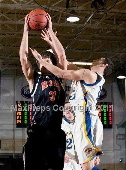 Thumbnail 2 in Ryle vs. Newport Central Catholic photogallery.